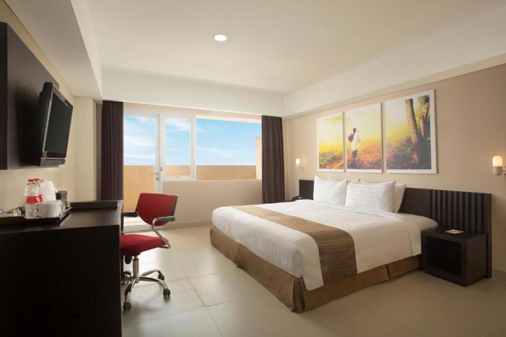 Merapi Merbabu Hotel Yogyakarta Powered By Archipelago Maguwo Exterior photo